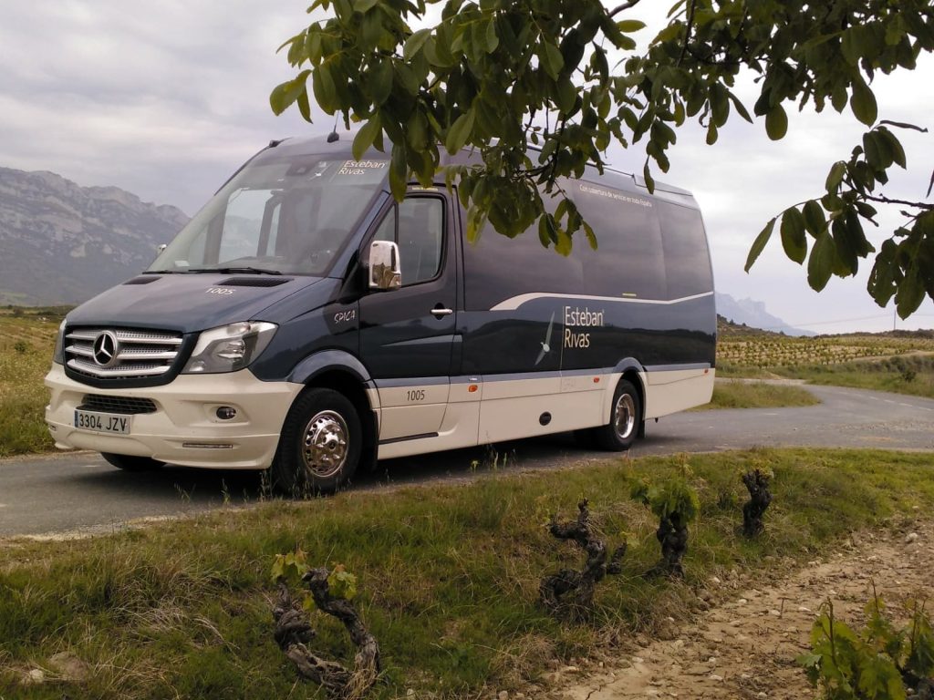 Autocar, Minibús, Minivan, ¿qué necesito para mi evento?