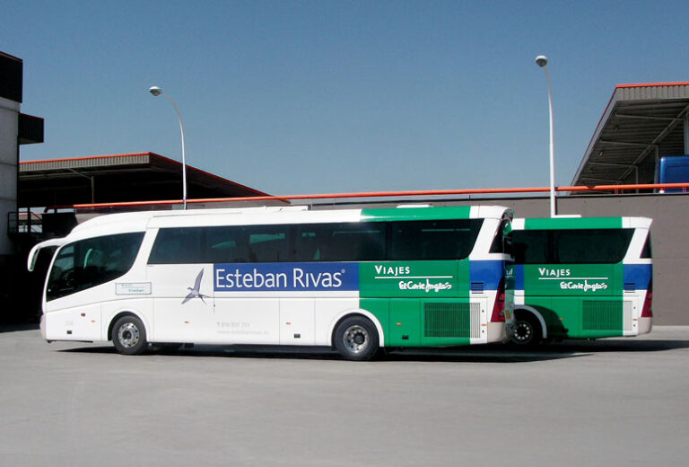 Autobuses Rotulados y Personalizados con tu Marca | Esteban Rivas